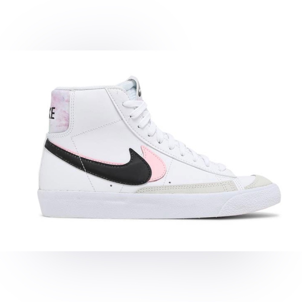 Nike Women's White and Pink High-Top Sneakers